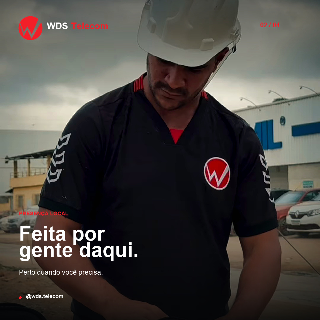 Técnico da WDS em uma arte sobre presença local
